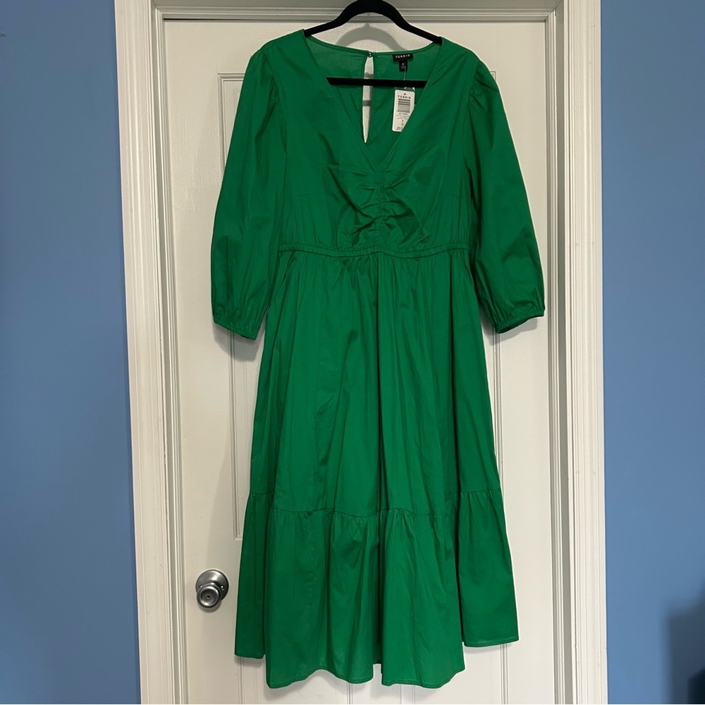 torrid Emerald Green Midi Dress - Picture 2 of 11